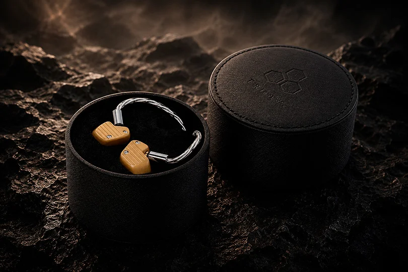 Форматы High-End наушников: от IEM до полноразмерных систем