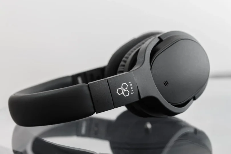 Final Audio UX3000 SV Black