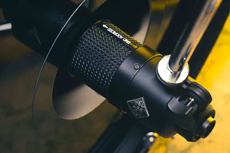 Telefunken M82 Black