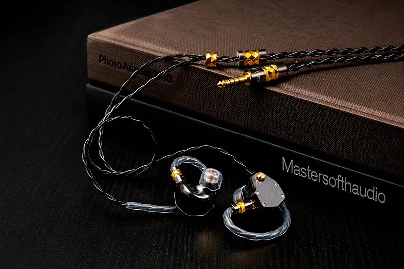 Unique Melody MEST Jet Black