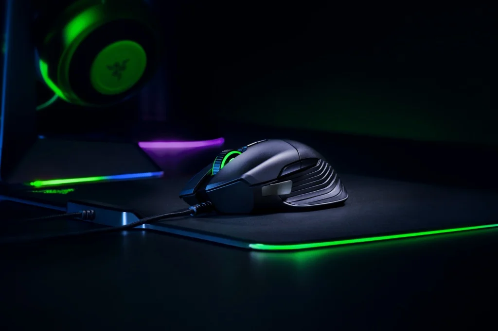 razer_basilisk_essential
