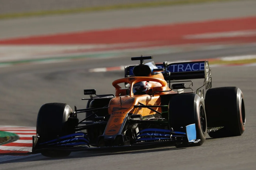 Болид McLaren