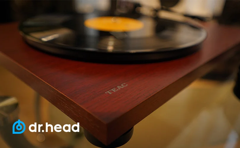 TEAC TN-180BT (4)