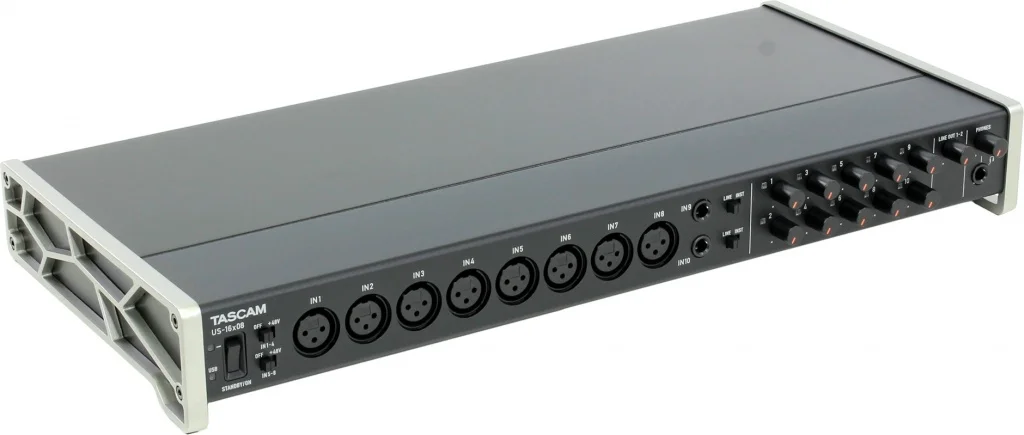 Tascam_US-16x08
