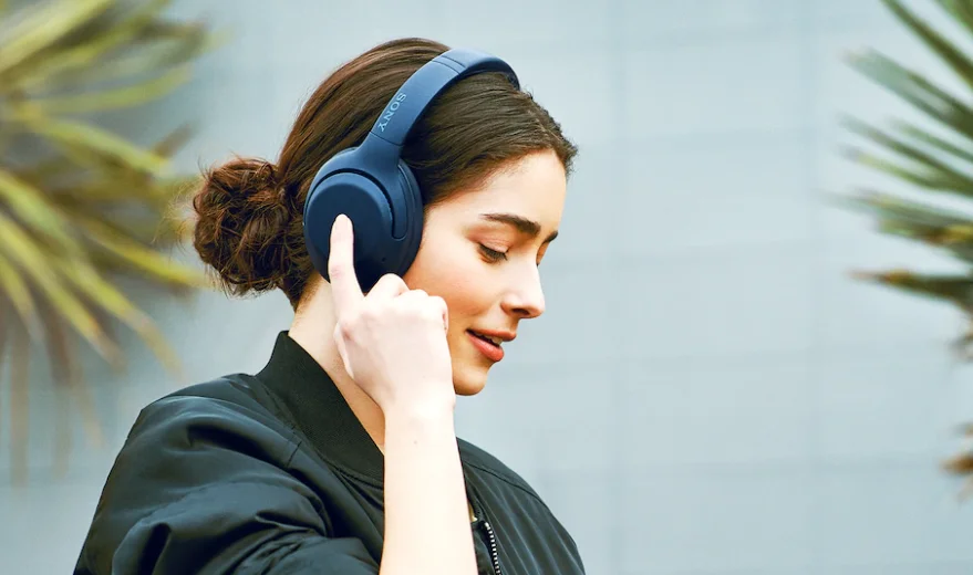 Sony XB900N