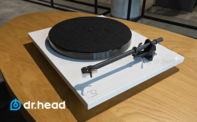 Rega PLANAR 1