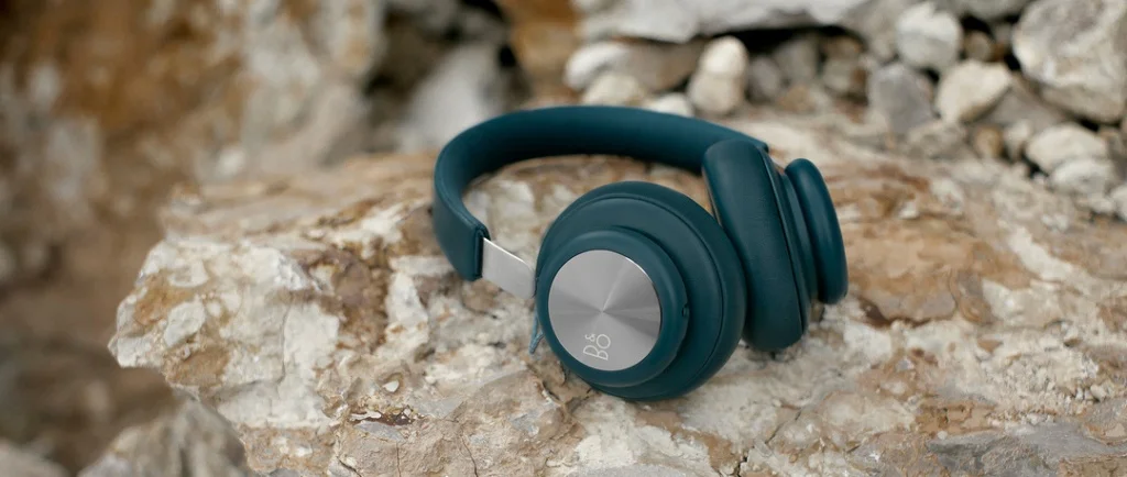 Bang&Olufsen_BeoPlay_H4