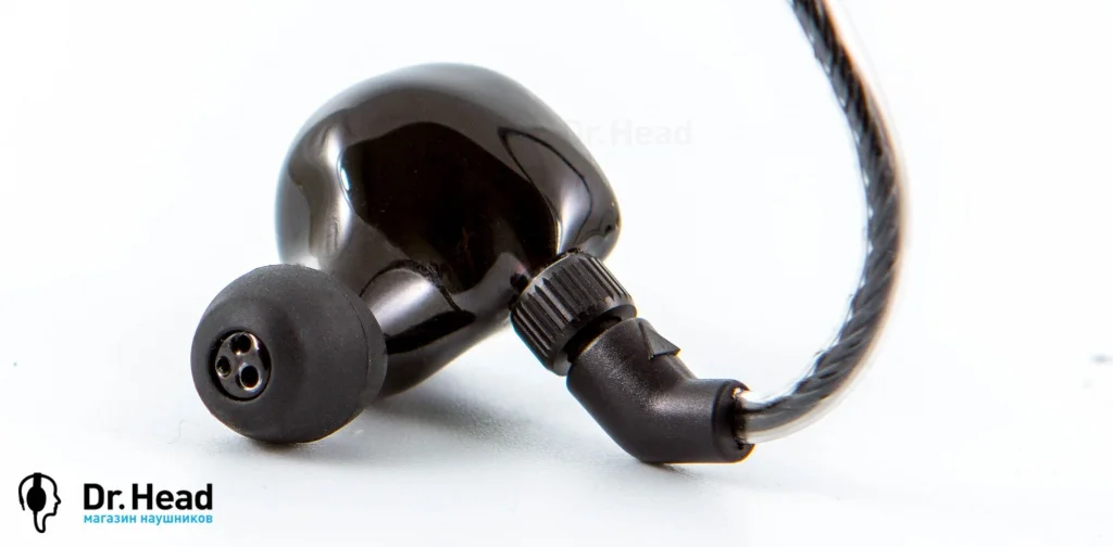 JH Audio Lola Universal