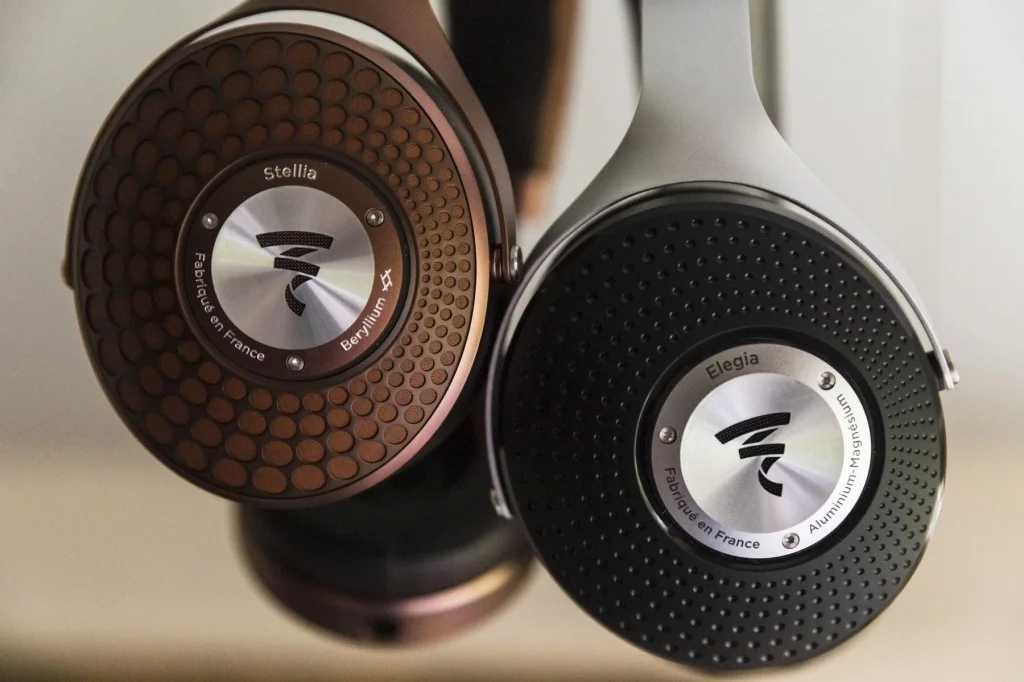 Focal Stellia vs Elegia