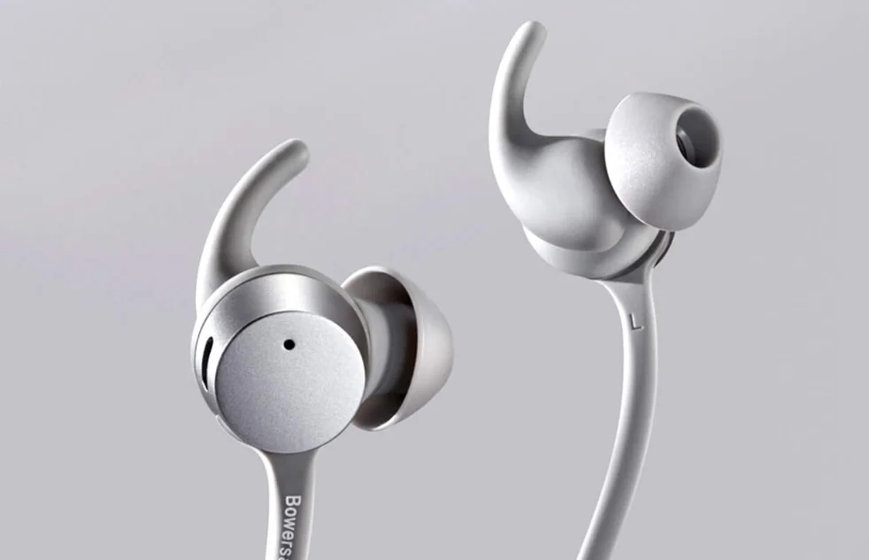 Bowers & Wilkins PI4