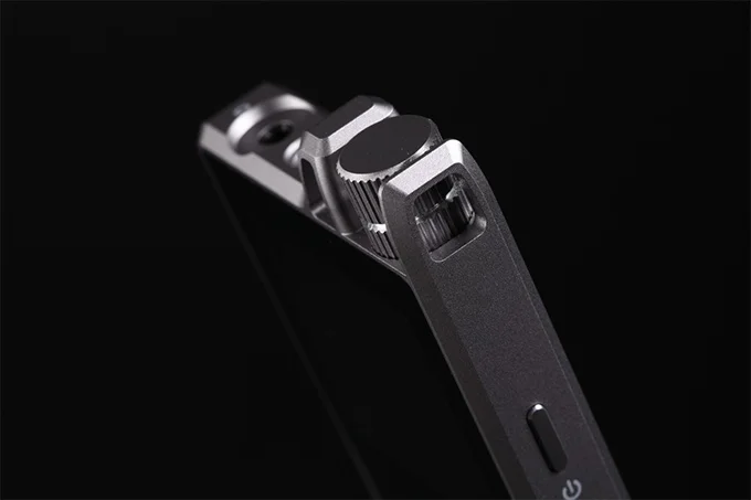 Обзор QUESTYLE QP1R