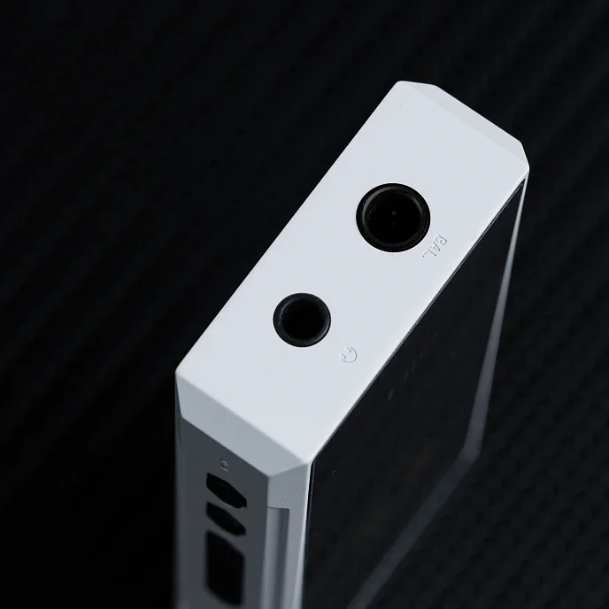 Усилитель-ЦАП для наушников FiiO BTR7 White - рис.5