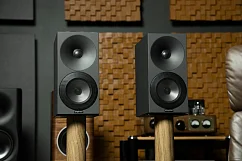 Полочная акустика Amphion Argon1 Black