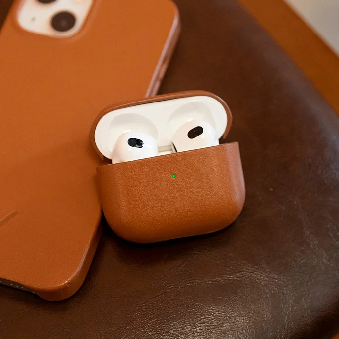 Чехол для Airpods Native Union Leather Case AirPods 3 Brown - рис.5