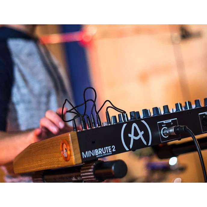 Синтезатор Arturia MiniBrute 2 - рис.7