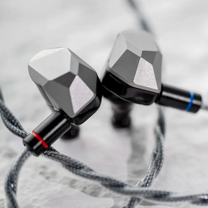 Наушники внутриканальные MoonDrop Harmon Black - рис.3