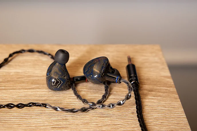 IEM наушники Noble Audio Zephyr Acrylic Universal - рис.20