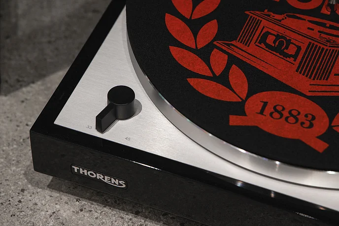 Проигрыватель винила Thorens TD-402 DD Piano Black - рис.7