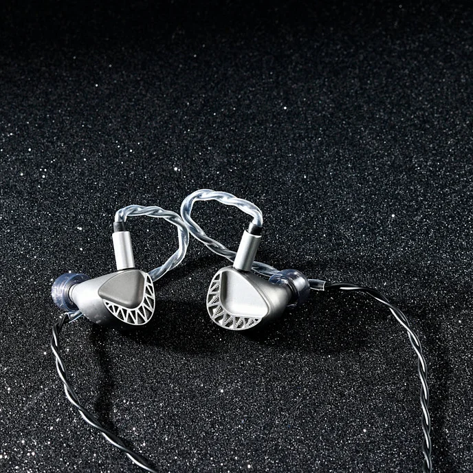 High End наушники Unique Melody Maven II Titanium - рис.3