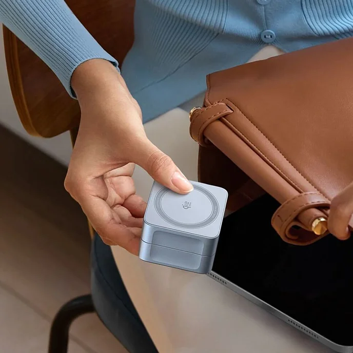 Беспроводная зарядка UGREEN W752 Magnetic 25W Wireless QI2.2 Silvery Blue - рис.6