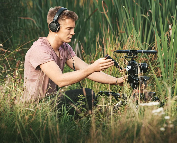 Наушники накладные Beyerdynamic DT 240 PRO - рис.12