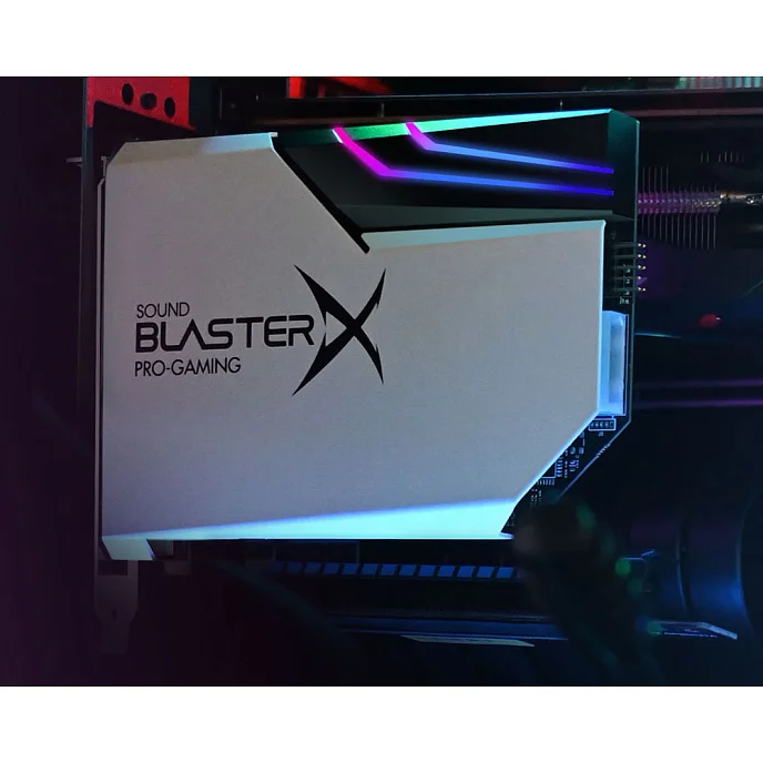 Купить внутреннюю звуковую карту Creative Sound BlasterX AE