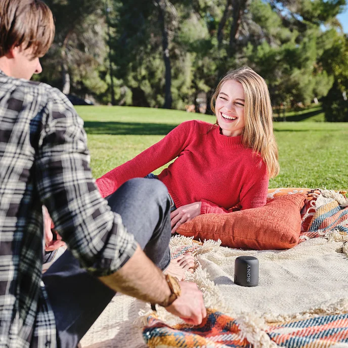 Портативная колонка Sony SRS-XB12 Black - рис.6