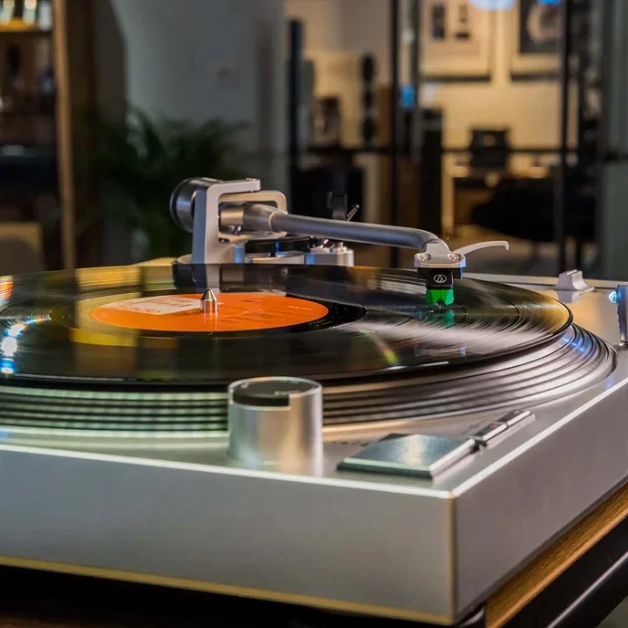 Проигрыватель винила Audio-Technica AT-LP120XUSB Silver - рис.15