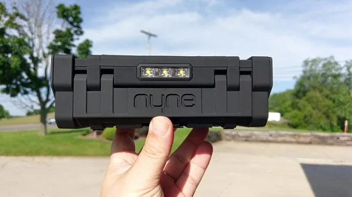 Портативная колонка Nyne Edge Black - рис.4