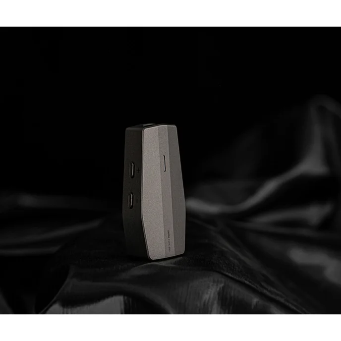 Усилитель для наушников с ЦАП DUNU DTC 800 Black - рис.2