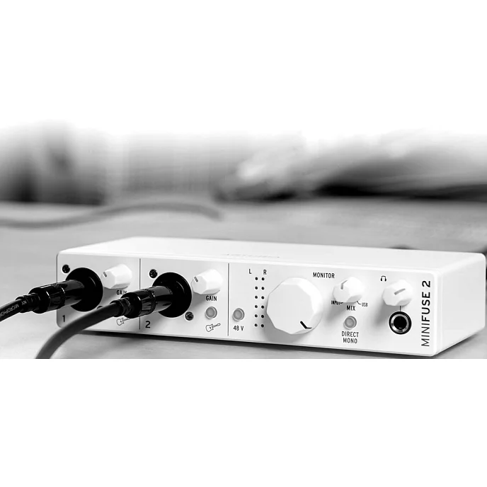 Аудиоинтерфейс Arturia MiniFuse 2 White - рис.5