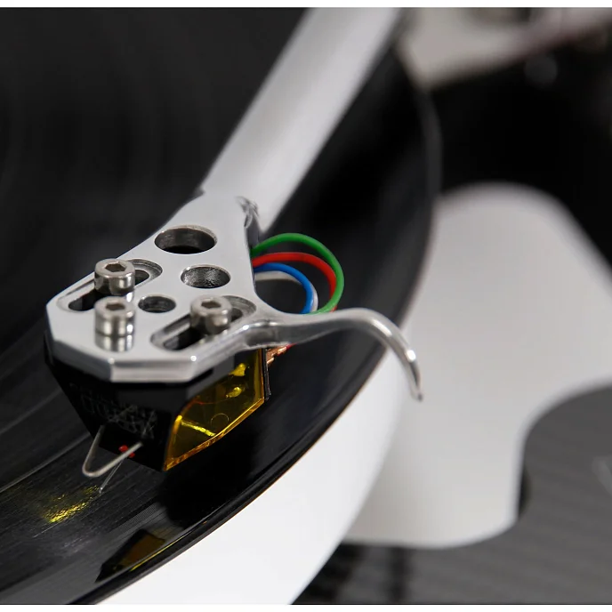 Проигрыватель винила Rega Naia + Aphelion 2 - рис.8