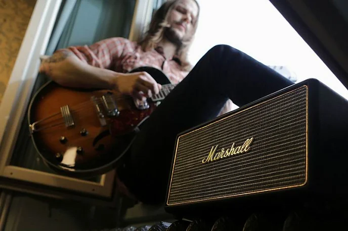 Портативная колонка Marshall Stanmore WiFi Cream - рис.10