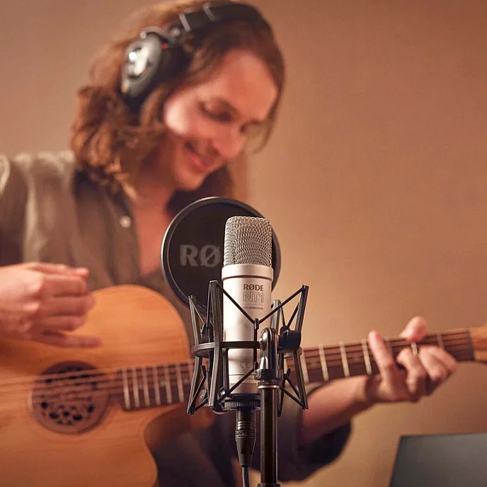 Микрофон студийный RODE NT1 5th Generation Silver - рис.7