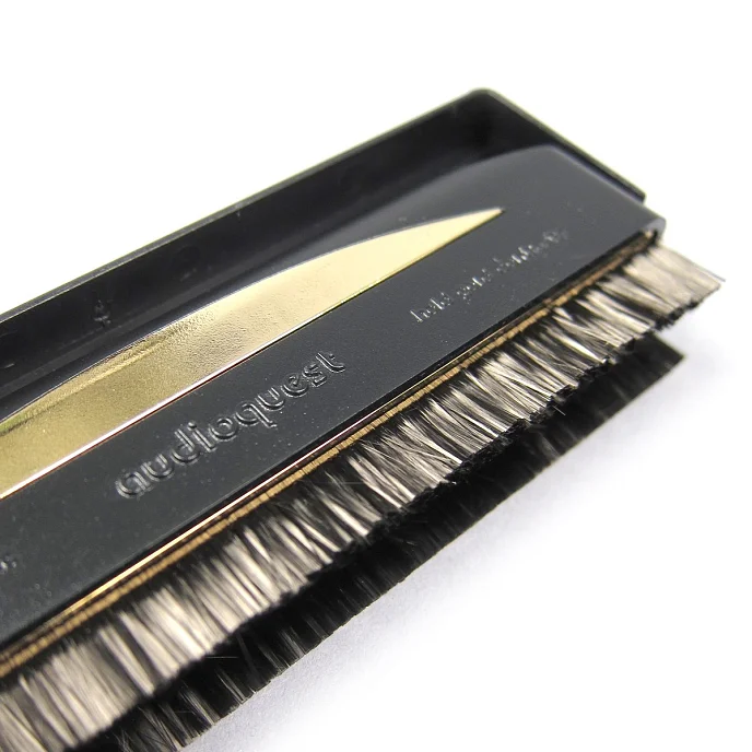 Щетка для винила AudioQuest Super-Conductive Record Brush - рис.3