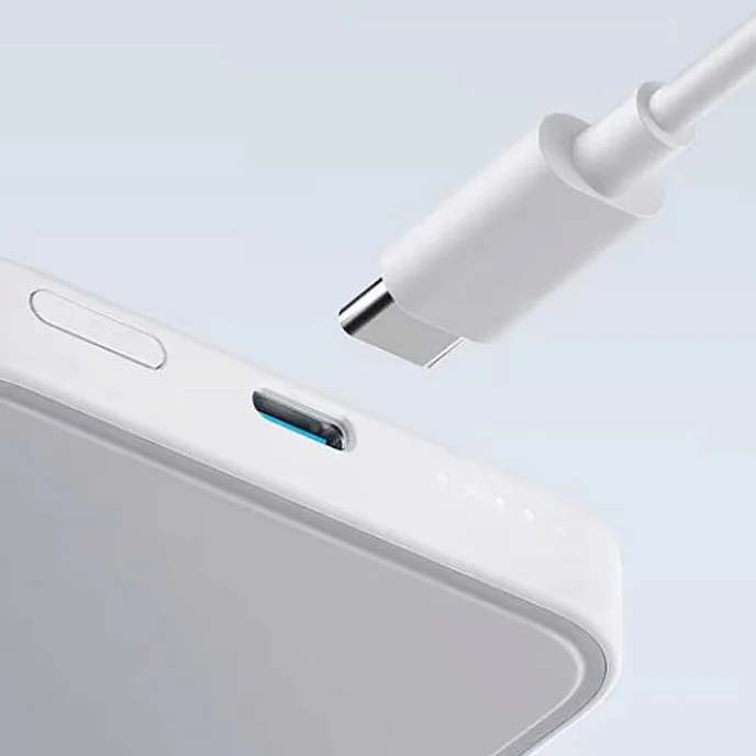 Портативный аккумулятор Anker PowerCore Mag-Go 5K White - рис.1