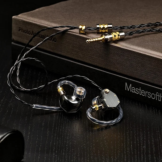 High End наушники Unique Melody Mest Jet (Link Cable) Black - рис.6
