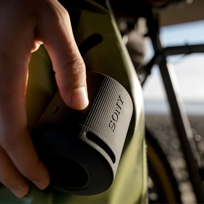 Беспроводная акустика Sony SRS-XB100 Black - рис.9