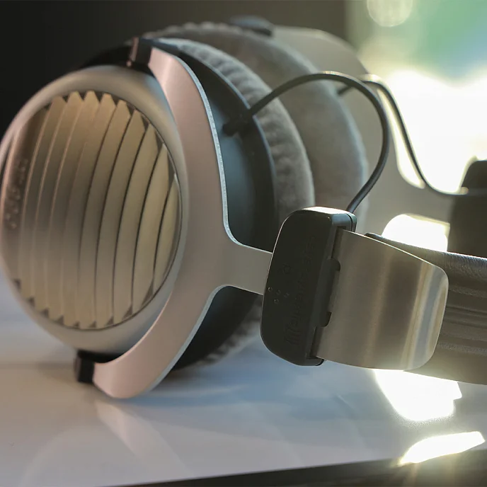 Наушники полноразмерные Beyerdynamic DT 990 / 250 ohm - рис.9