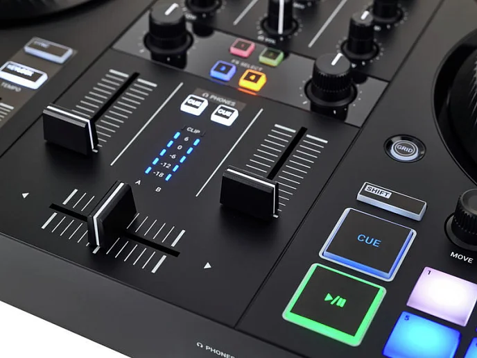 DJ-контроллер Native Instruments Traktor Kontrol S2 MK3 - рис.8