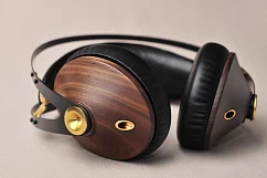 Наушники полноразмерные Meze Audio 99 CLASSICS Walnut Gold