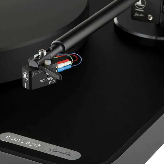 Проигрыватель винила Clearaudio Concept Signature Wood Black/Black - рис.1