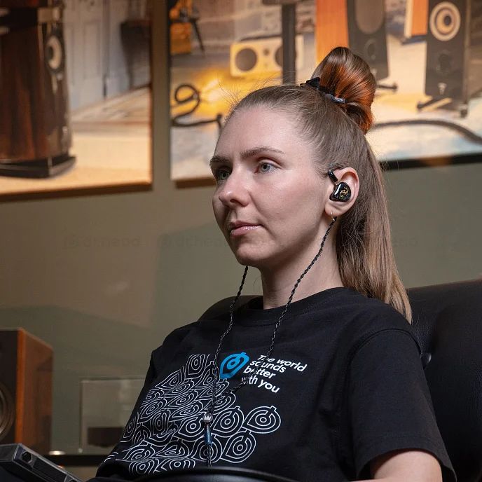 IEM наушники Noble Audio Kublai Khan Black - рис.20