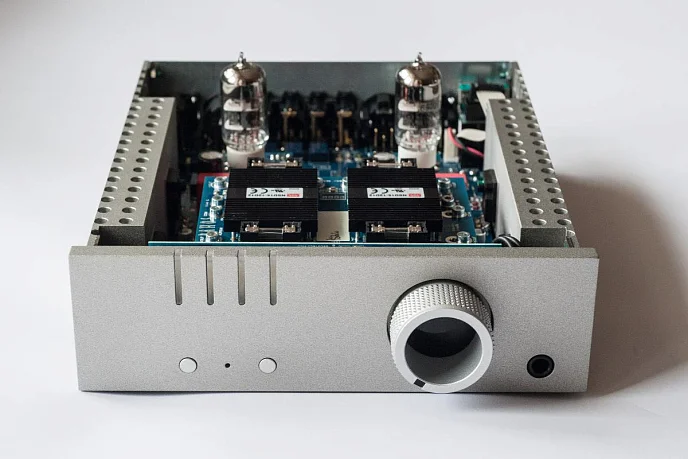 Усилитель для наушников PATHOS Aurium - рис.3