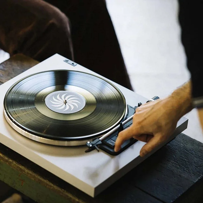 Проигрыватель винила Rekkord Audio F300 Silver OM10 - рис.4