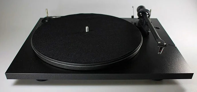 Проигрыватель винила Pro-Ject Essential II DC OM5E Matt Black - рис.2