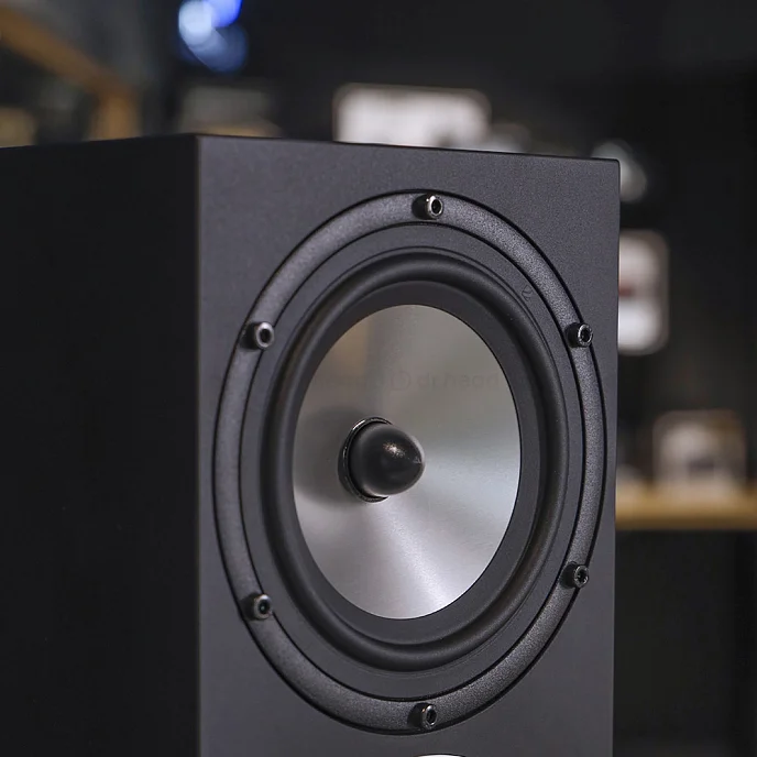 Студийный монитор Amphion Two18 Black пассивный студийный монитор Уценка - рис.15