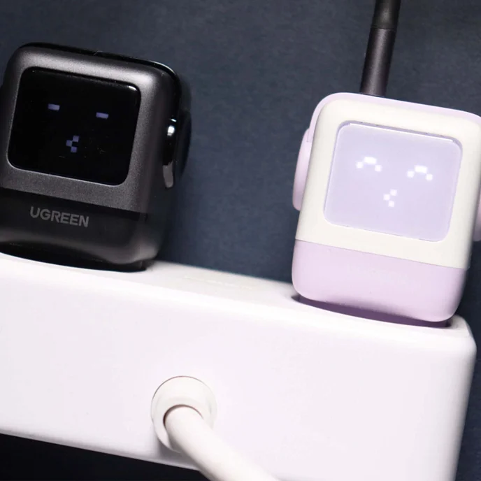 Зарядное устройство UGREEN CD361 Nexode RG 65W Robot GaN EU Purple - рис.7