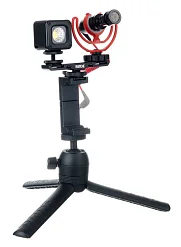 Микрофон-накамерный RODE Vlogger Kit Universal