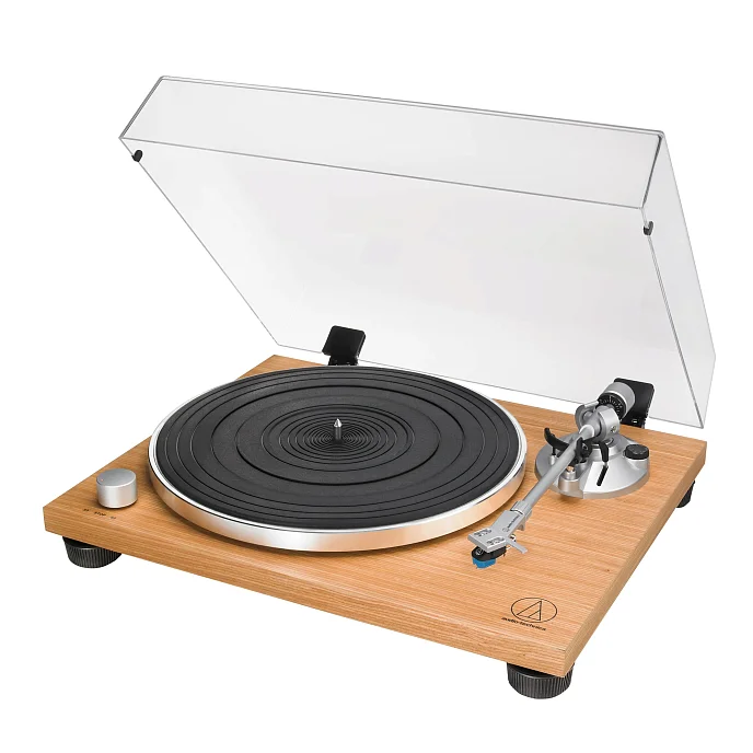 Проигрыватель винила Audio-Technica AT-LPW30TK - рис.1